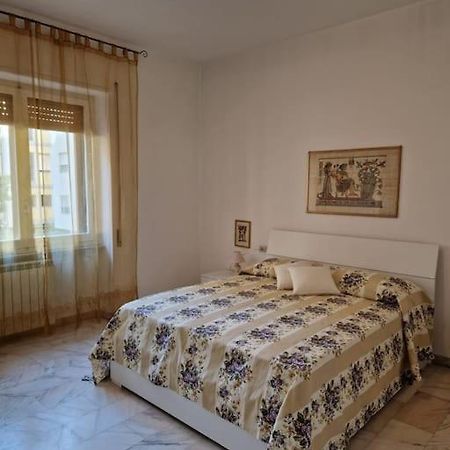 Apartmán La Casa Di Angelica Cagliari Exteriér fotografie