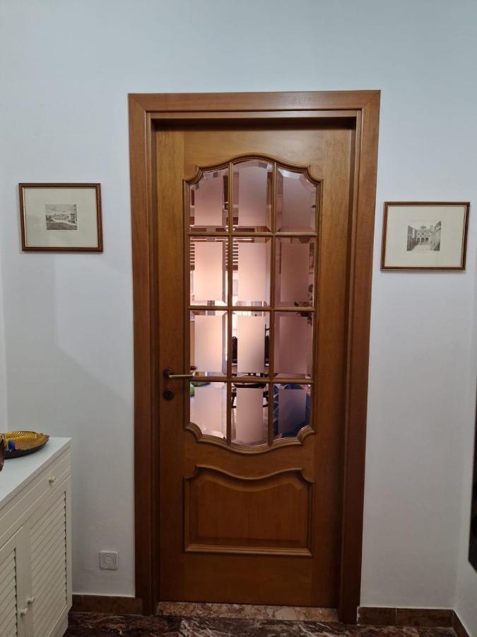 Apartmán La Casa Di Angelica Cagliari Exteriér fotografie